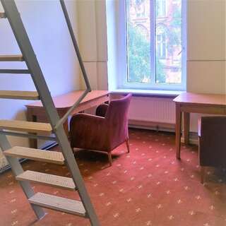 Хостелы Hostel Kwadrans Гливице-0